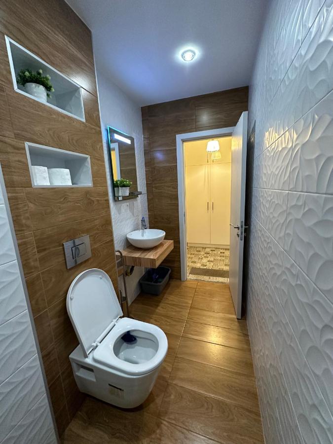 Uni Time Apartment By Lmg Sofia Luaran gambar